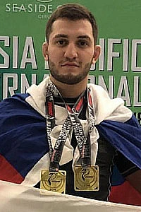 Арсен Омаров