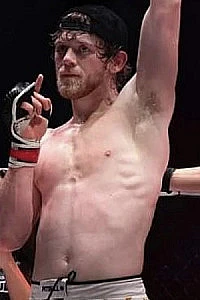 Билли Адамс
