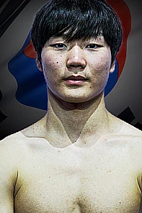 Tae Yong Park