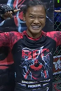Dede Dina Mariyana
