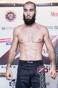 Висхан Амирханов