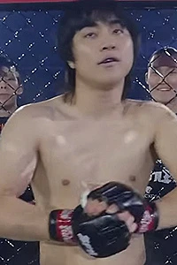 Dong Hyun Lee