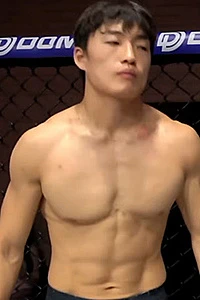 Je Sun Lee
