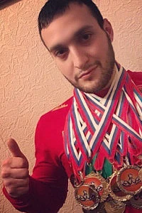 Артур Мамиев