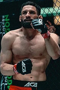 Амир Эльжуркаев