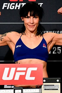 Лина Лансберг